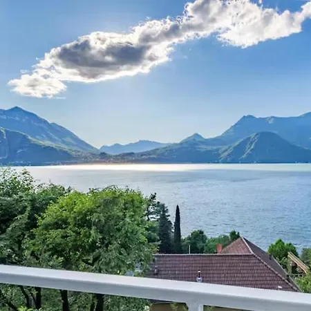 Varenna - The Terrace On The Villa Perledo